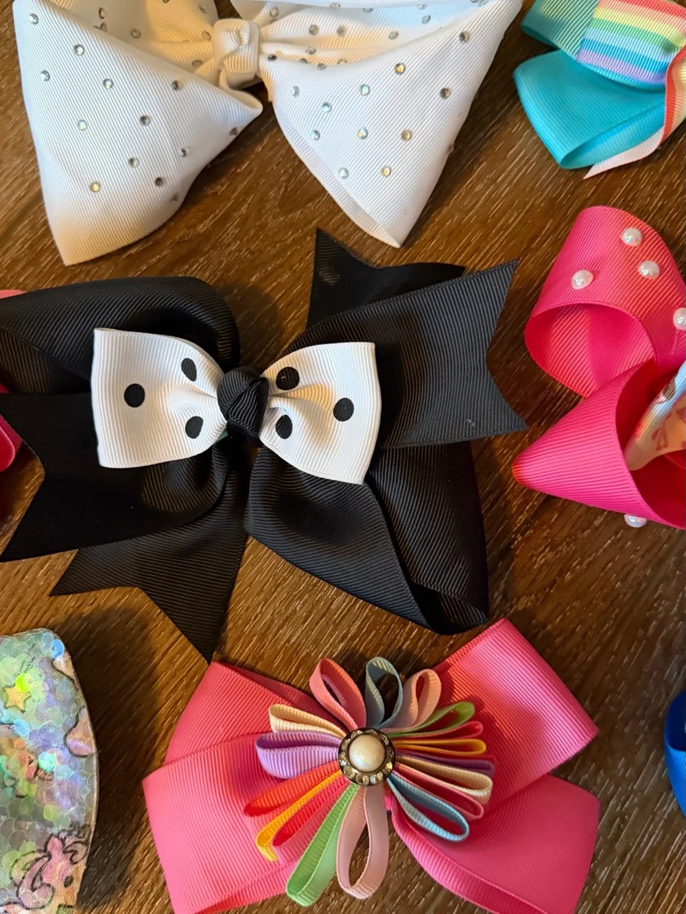 Kids Colorful Hair Bow Set - Assorted Pink, Black, White, Blue & Multicolor